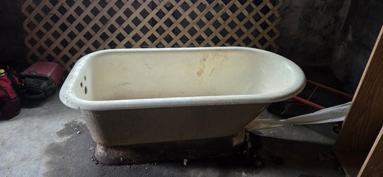 Cast Iron Tub