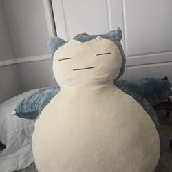 HUGE HUGE SNORLAX