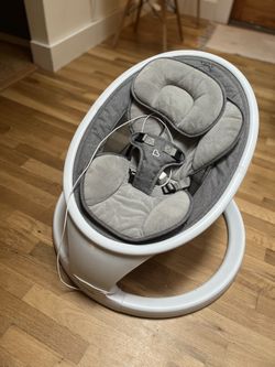 Munchkin Baby swing