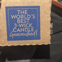 The world’s best 3 wick candle