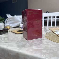 Baccarat Rouge 540 Extrait de Parfum – 70ml (2.4 fl oz) with receipt