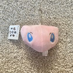 Pokémon Mew Head Plush Keychain!