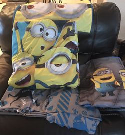 Minions Galore! Twin Bedspread, Sheets, & Wall Decals