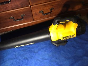 Brand NEW Dewalt XR Super Blower! Only 80 tomorrow NEW 💥💥👍🏽👍🏽