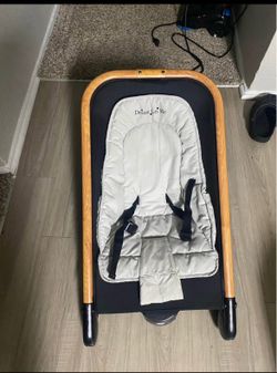 Rocking vibrating chair