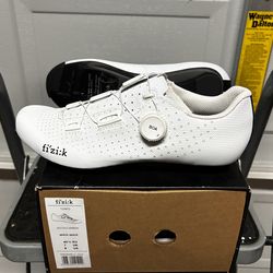 Fizik size 8