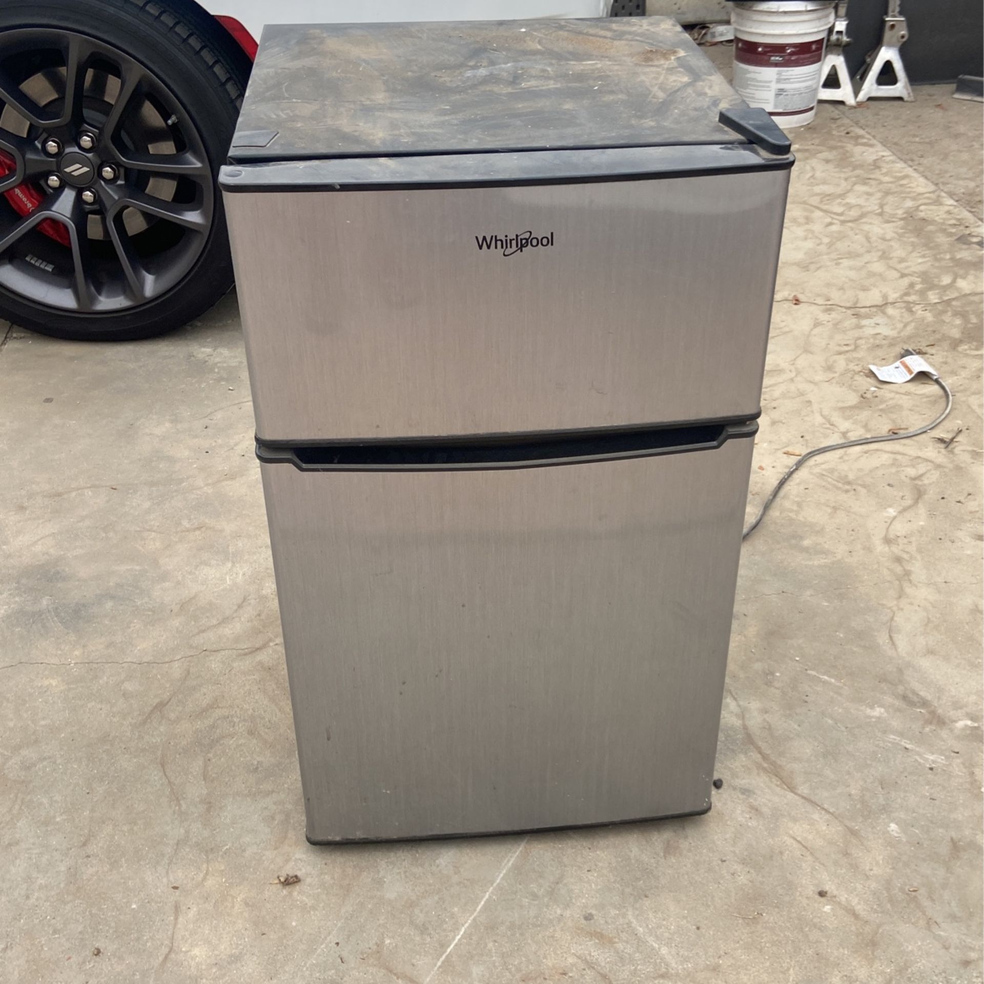 Whirlpool Mini Fridge