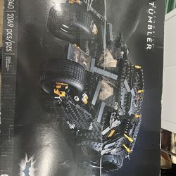 LEGO DC Batman Batmobile