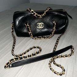 Vintage Red Caviar Chanel Bag for Sale in San Dimas, CA - OfferUp