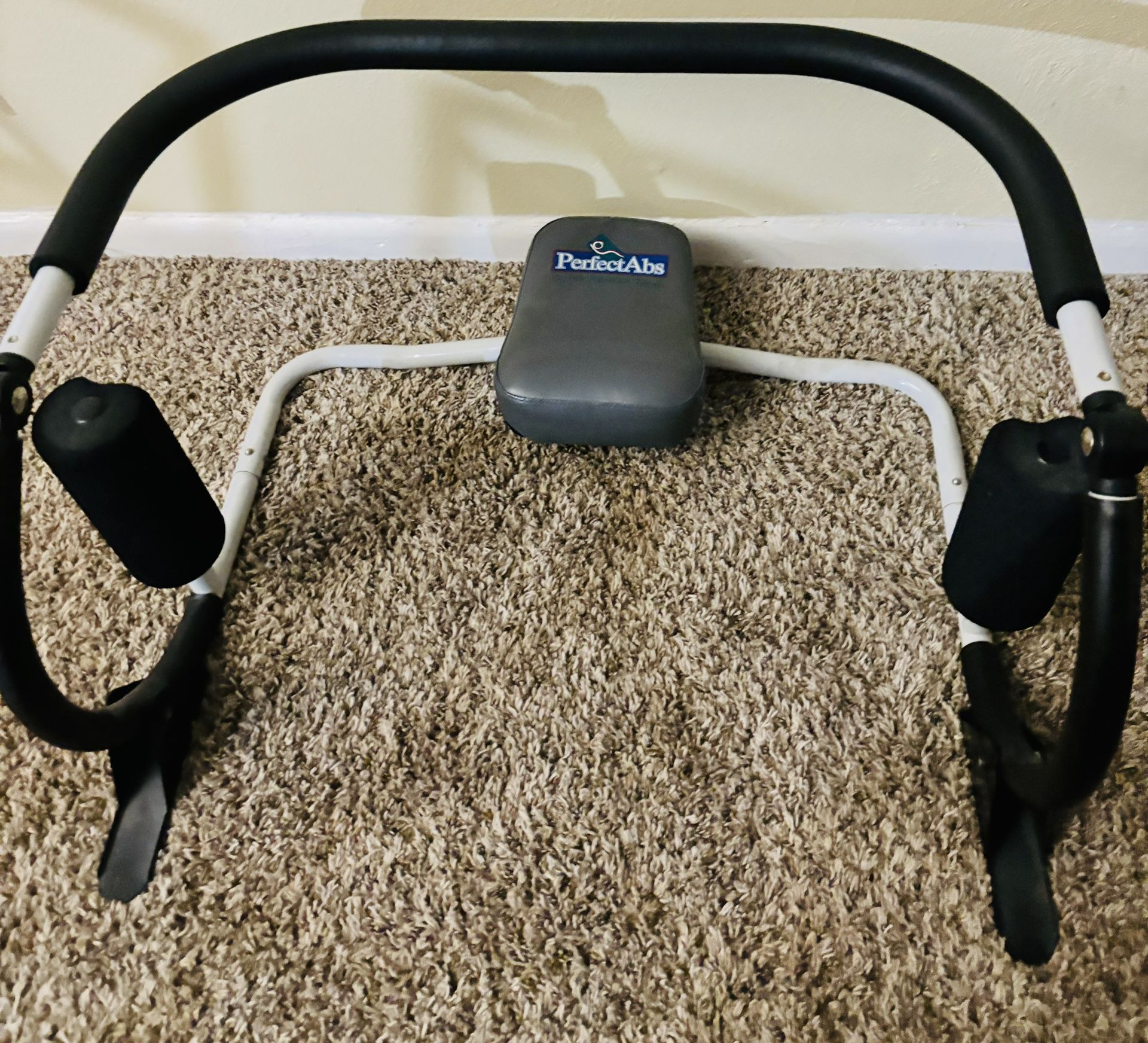exercise equipment - Ab Roller