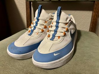 Mens Size 11-1/2 NIKE Shoes