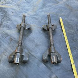 Coil Spring Compressing Tool