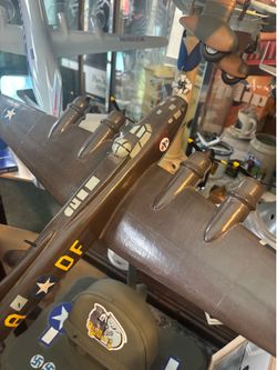 Model B-17 Wood
