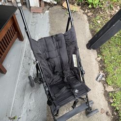 Umbrella stroller 