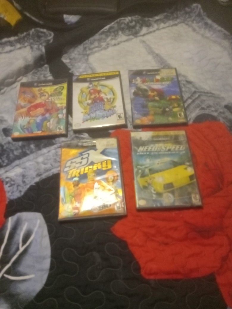 FIVE. GAMES Cube. GAMES