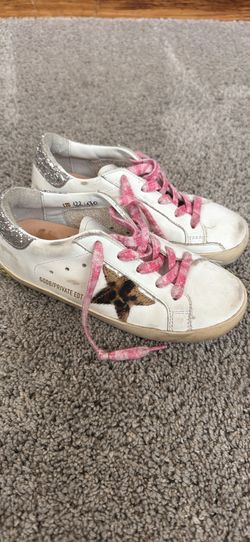 Little girls Golden Goose sneakers