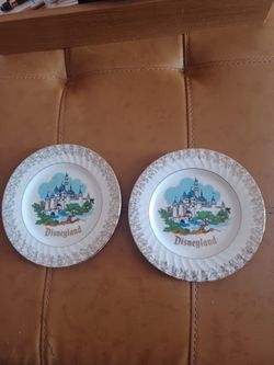 Vintage Disneyland Japan Collectible Plates