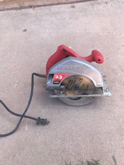 Skilsaw power tool