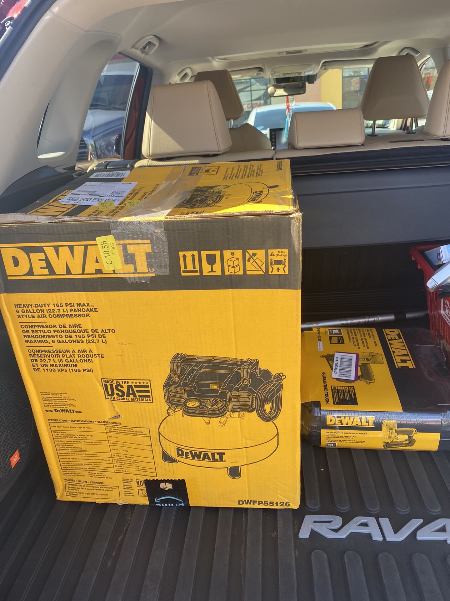 Compressor With Gun For Wall