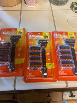 Gillete Fusion 5 5 pack $25 retail value