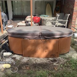 Hot Tub Jacuzzi