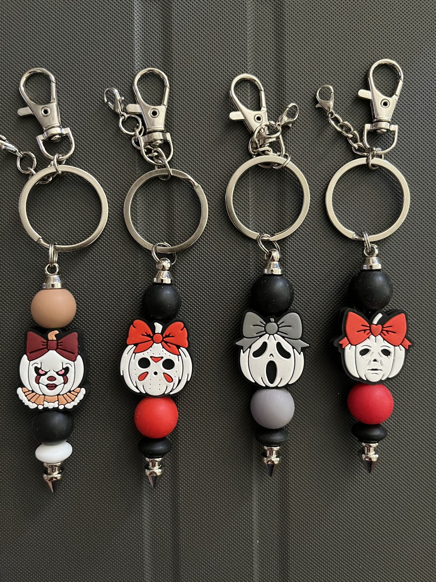 Horror Pumpkin Keychains -5 Pictures- See Description 