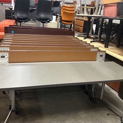 Commercial Grade Nesting Flip Up Desks Training Clasroom Tables  Office Furniture 