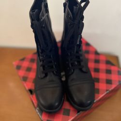 Womens Boots