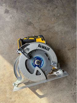 Dewalt skill saw