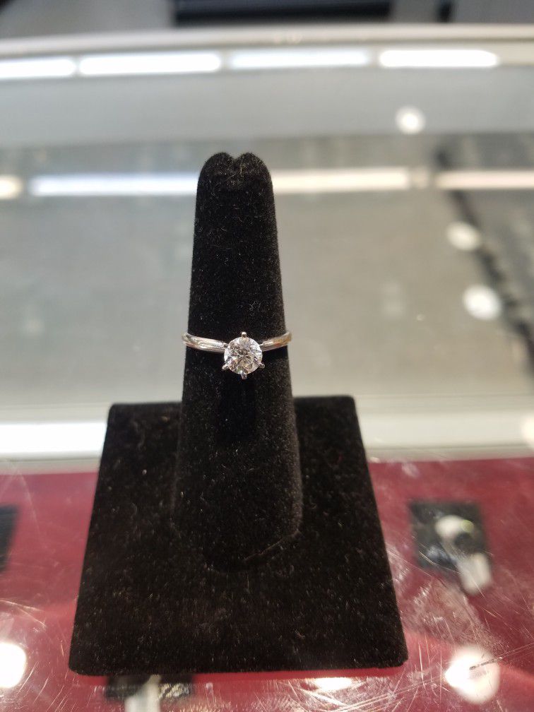 14K Diamond Engagement Ring (Layaway for  $133)