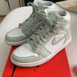 Nike Seafoam 8.5W