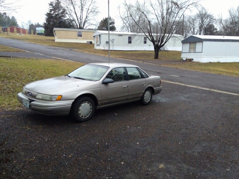 Ford Taurus