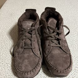 Size 5 Women’s Shoes