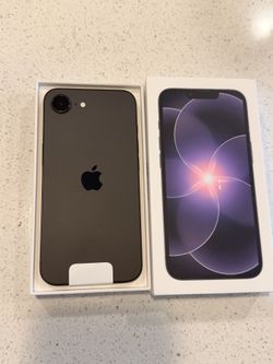 iPhone 17e 256GB Att / Cricket Company Only ✅Brand New✅Price Firm✅