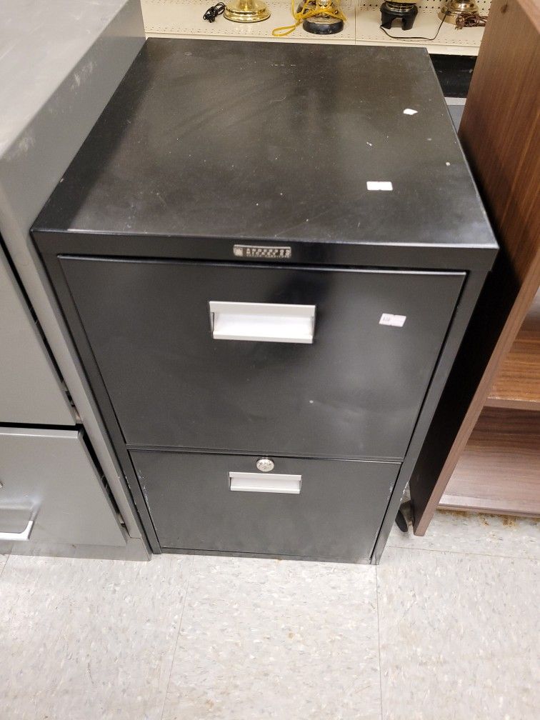 File Cabinet With Key