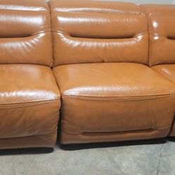 Power reclining sofa / Couch