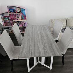 Dining Table, 4 Chairs 