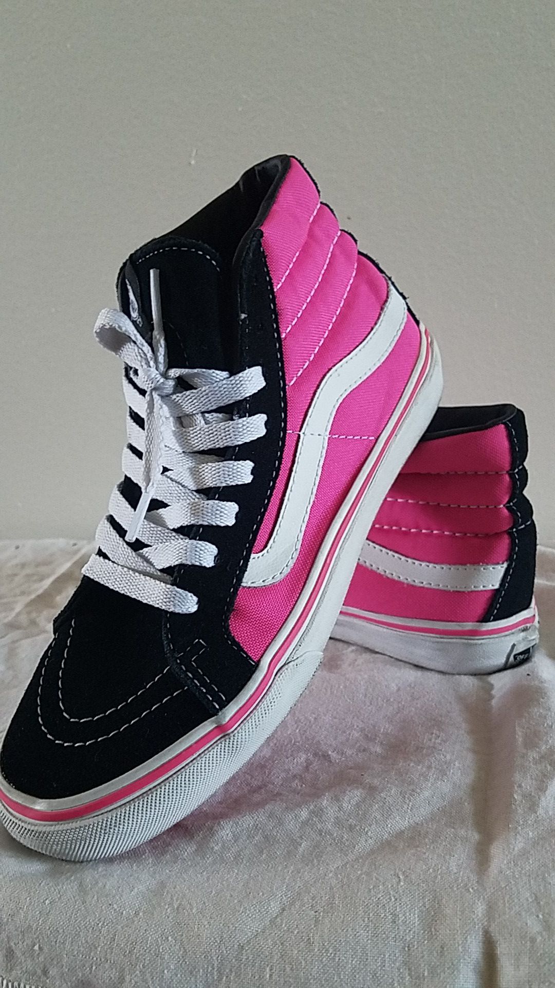 VANS-Skate High(Hot Pink & Black)