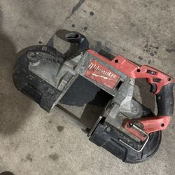 M18 Fuel Cordless Band Saw 