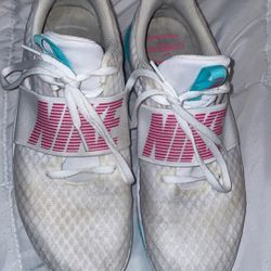 Women’s Nike Renew In-Season TR 9 White Cross Training Shoes Size 9.5