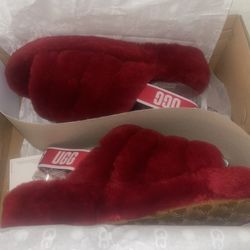 UGG Oh Yeah Size 9W Red
