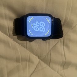 Apple Watch SE 44MM