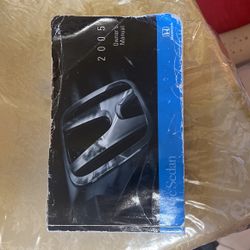 05 Civic Sedan Owners’s Manual 