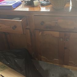 Credenza/console Table