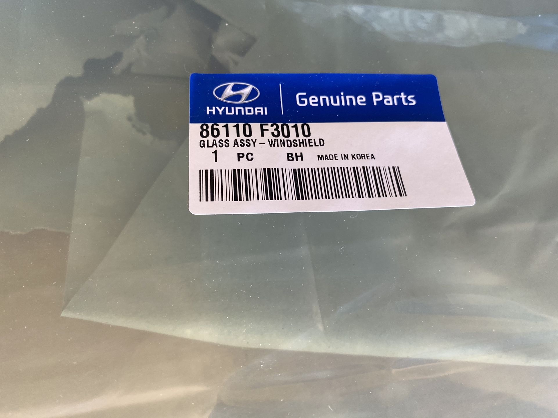 2017-2018 Hyundai Elantra Windshield New OEM