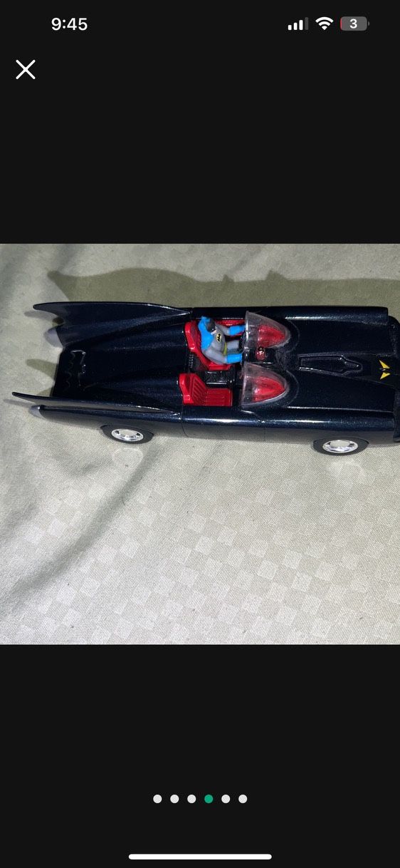 RARE VERY GOOD CONDITION Corgi Batmobile 1960 W/ Batman Figure