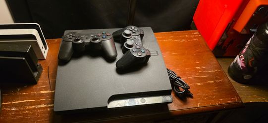 Playstation 3 with 2 controllers