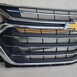 2018 - 2021 CHEVROLET TRAVERSE GRILLE GRILL GENUINE OEM FACTORY .XX4