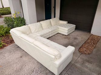 Beautiful modern leather sectional couch