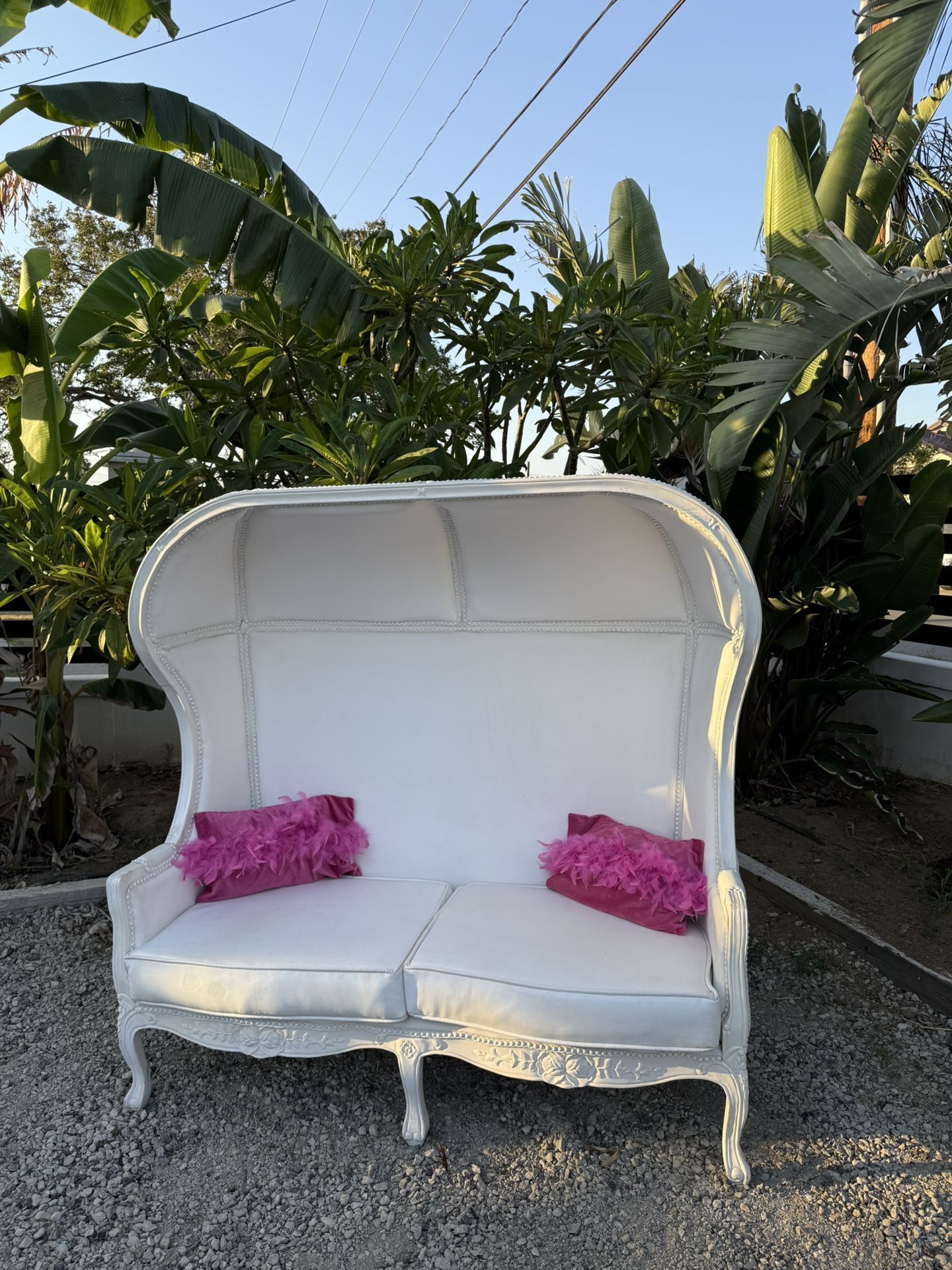Beautiful White Balloon Loveseat